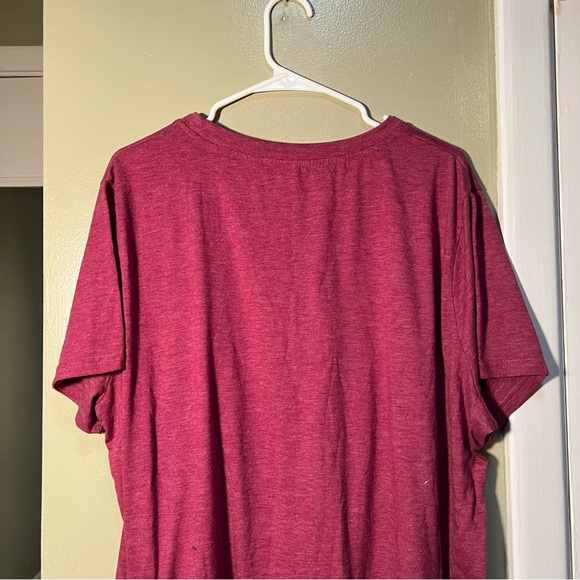 Burgundy T-Shirt Adventure Awaits Mountain Graphic 4XL - Picture 6 of 9